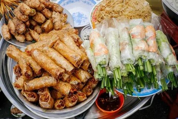 Xu hướng 4 kiểu áo sơ mi dìm dáng, xỉn: Hotspot Matrix tiết lộ bí quyết video viral